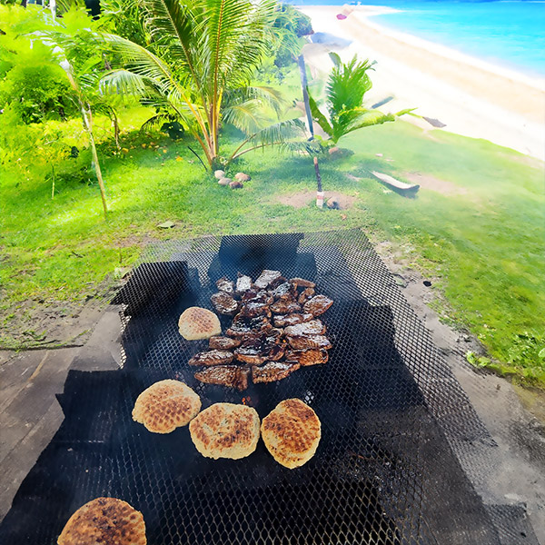 Pique-Nique sur le motu Pique-Nique sur le motu