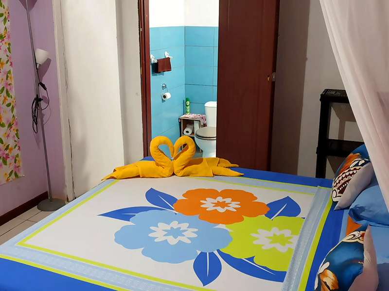 Chambre double de la pension Tereia à Maupiti